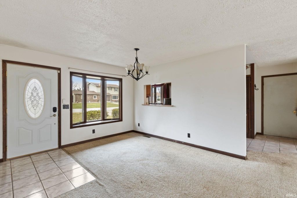 Photo of 26970 Killian Lane, Elkhart, IN 46514 (MLS # 202606145)