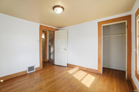 Tiny photo for 2315 California Avenue, Fort Wayne, IN 46805 (MLS # 202609860)