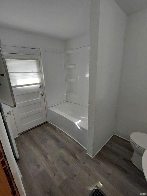 Tiny photo for 2315 California Avenue, Fort Wayne, IN 46805 (MLS # 202609860)