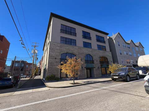 Photo of 115 N Washington St Unit 401 St, Bloomington, IN 47408 (MLS # 202545853)