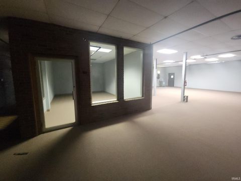 Tiny photo for 2100 Royal Center Pike, Logansport, IN 46947 (MLS # 202521290)
