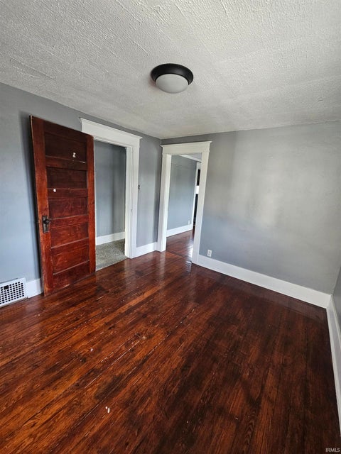 Tiny photo for 166 E Washington Street, Bunker Hill, IN 46914 (MLS # 202637611)