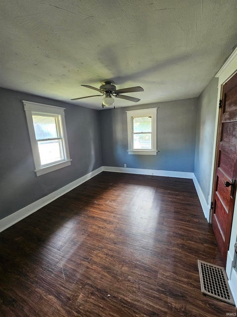 Tiny photo for 166 E Washington Street, Bunker Hill, IN 46914 (MLS # 202637611)