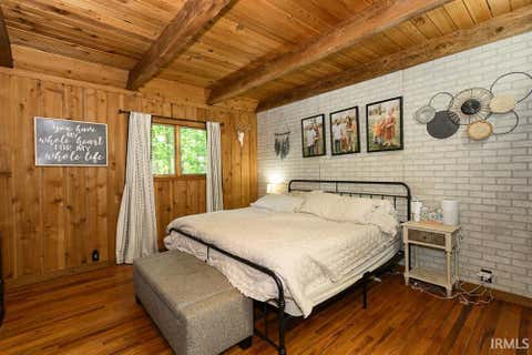 Tiny photo for 1948 S 300 E, Peru, IN 46970 (MLS # 202631268)