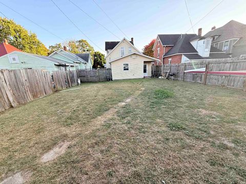 Tiny photo for 514 W Linden Avenue, Logansport, IN 46947 (MLS # 202541868)