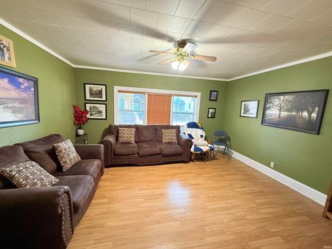 Tiny photo for 514 W Linden Avenue, Logansport, IN 46947 (MLS # 202541868)