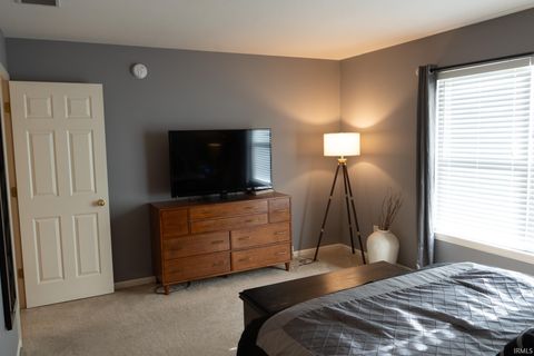 Tiny photo for 1819 Clifty Parkway, Fort Wayne, IN 46808 (MLS # 202529375)