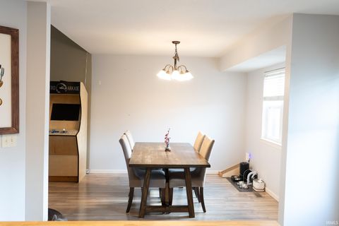 Tiny photo for 1819 Clifty Parkway, Fort Wayne, IN 46808 (MLS # 202529375)