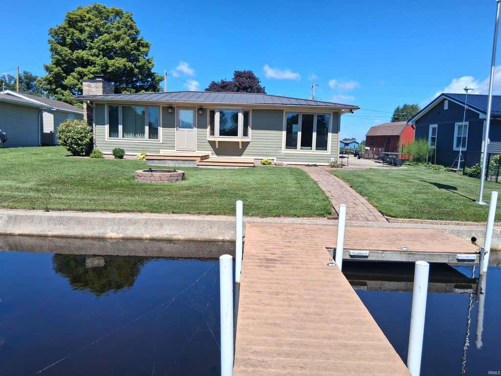 Photo of 10558 S Bouse Drive, Silver Lake, IN 46982 (MLS # 202624503)