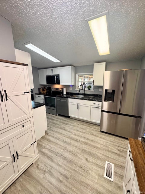 Tiny photo for 58 E State Road 28 Highway, Williamsport, IN 47993 (MLS # 202629930)