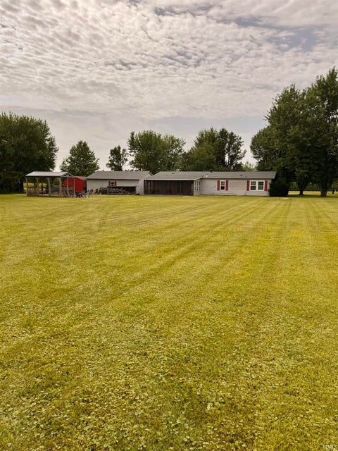Tiny photo for 58 E State Road 28 Highway, Williamsport, IN 47993 (MLS # 202629930)