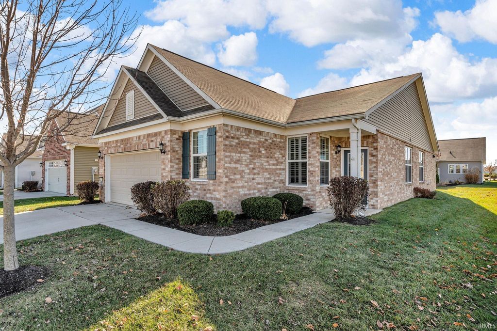 Photo of 4955 Dahlia Drive, Plainfield, IN 46168 (MLS # 202539554)