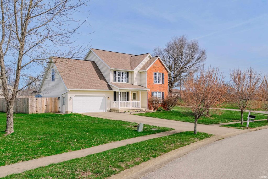 Photo of 7102 W Pinnacle Drive, Bloomington, IN 47404 (MLS # 202608819)