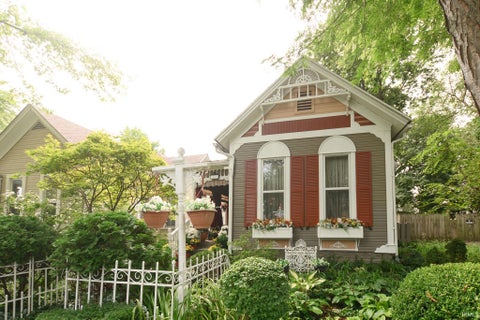 Tiny photo for 279 E 5Th Street, Peru, IN 46970 (MLS # 202635904)