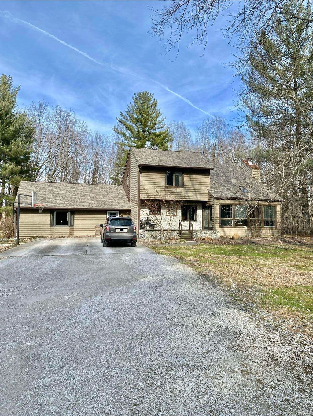 Photo of 13877 S Private Road 685 W, Jasonville, IN 47438 (MLS # 202606817)