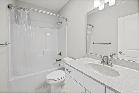 Tiny photo for 5437 Gainsboro Drive, West Lafayette, IN 47909 (MLS # 202529194)