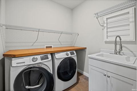 Tiny photo for 5437 Gainsboro Drive, West Lafayette, IN 47909 (MLS # 202529194)