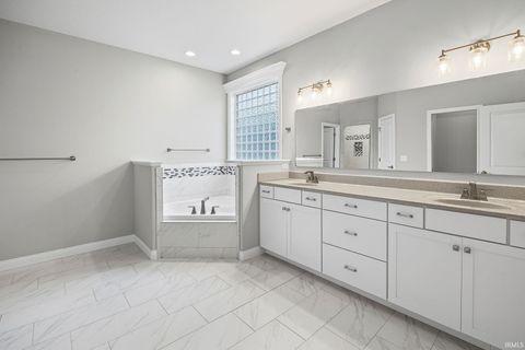 Tiny photo for 5437 Gainsboro Drive, West Lafayette, IN 47909 (MLS # 202529194)