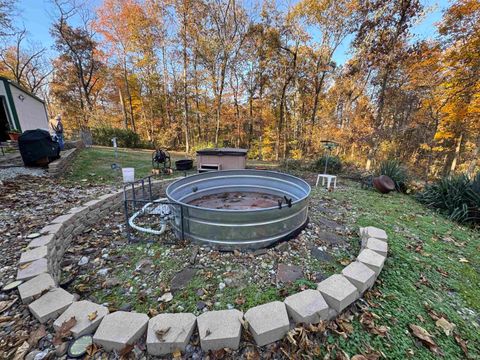 Tiny photo for 5180 E. 1200 S. Road, Haubstadt, IN 47639 (MLS # 202545518)