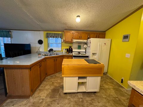 Tiny photo for 5180 E. 1200 S. Road, Haubstadt, IN 47639 (MLS # 202545518)