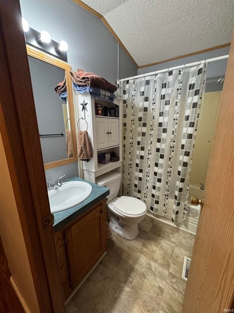 Tiny photo for 5180 E. 1200 S. Road, Haubstadt, IN 47639 (MLS # 202545518)