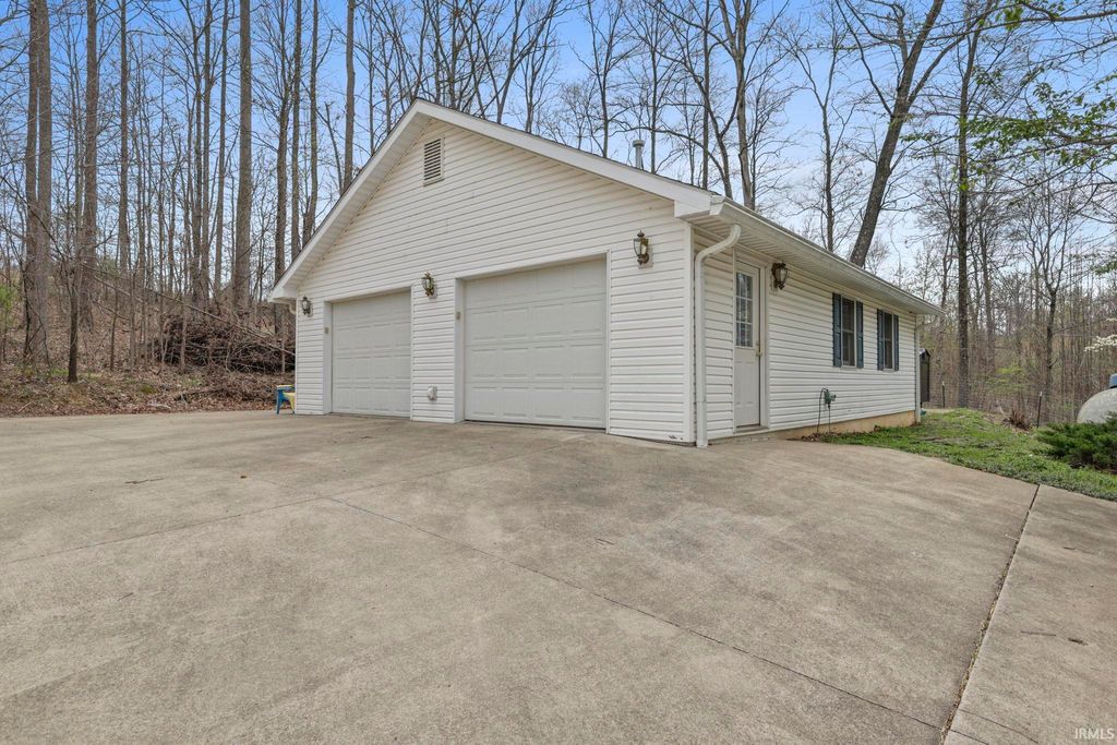 Photo of 7032 S Burch Road, Bloomington, IN 47403 (MLS # 202612428)