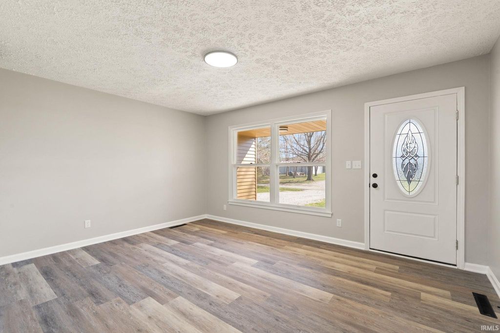 Photo of 7515 E County Rd 525 S, Hardinsburg, IN 47125 (MLS # 202611751)