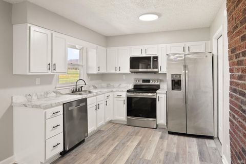 Tiny photo for 7515 E County Rd 525 S, Hardinsburg, IN 47125 (MLS # 202611751)