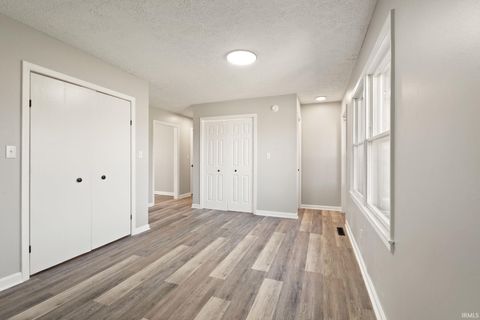 Tiny photo for 7515 E County Rd 525 S, Hardinsburg, IN 47125 (MLS # 202611751)