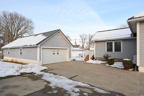 Tiny photo for 206 W WASHINGTON Street, Galveston, IN 46932 (MLS # 202548544)