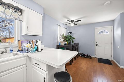 Tiny photo for 610 Hillcrest Drive, Monticello, IN 47960 (MLS # 202609498)