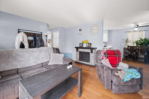 Tiny photo for 610 Hillcrest Drive, Monticello, IN 47960 (MLS # 202609498)