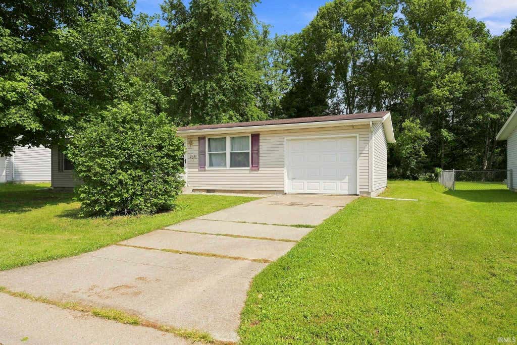 Photo of 2030 Chief Turtle Court, Huntington, IN 46750 (MLS # 202630977)
