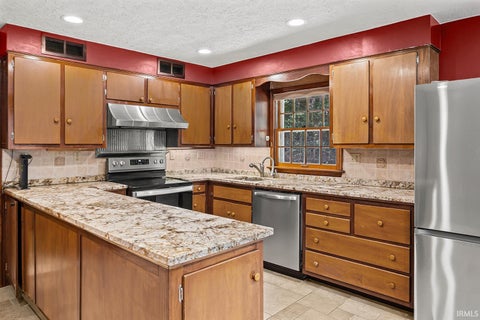 Tiny photo for 521 Kerber Road, West Lafayette, IN 47906 (MLS # 202635113)