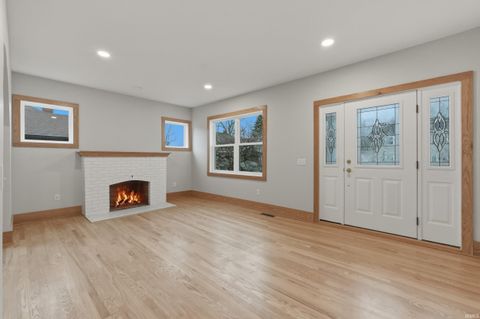 Tiny photo for 1611 E Center Street, Warsaw, IN 46580 (MLS # 202605392)