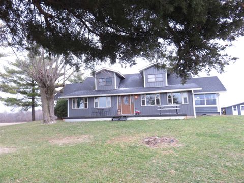 Photo of 1820 S County Road 850 E, New Castle, IN 47362 (MLS # 202547474)