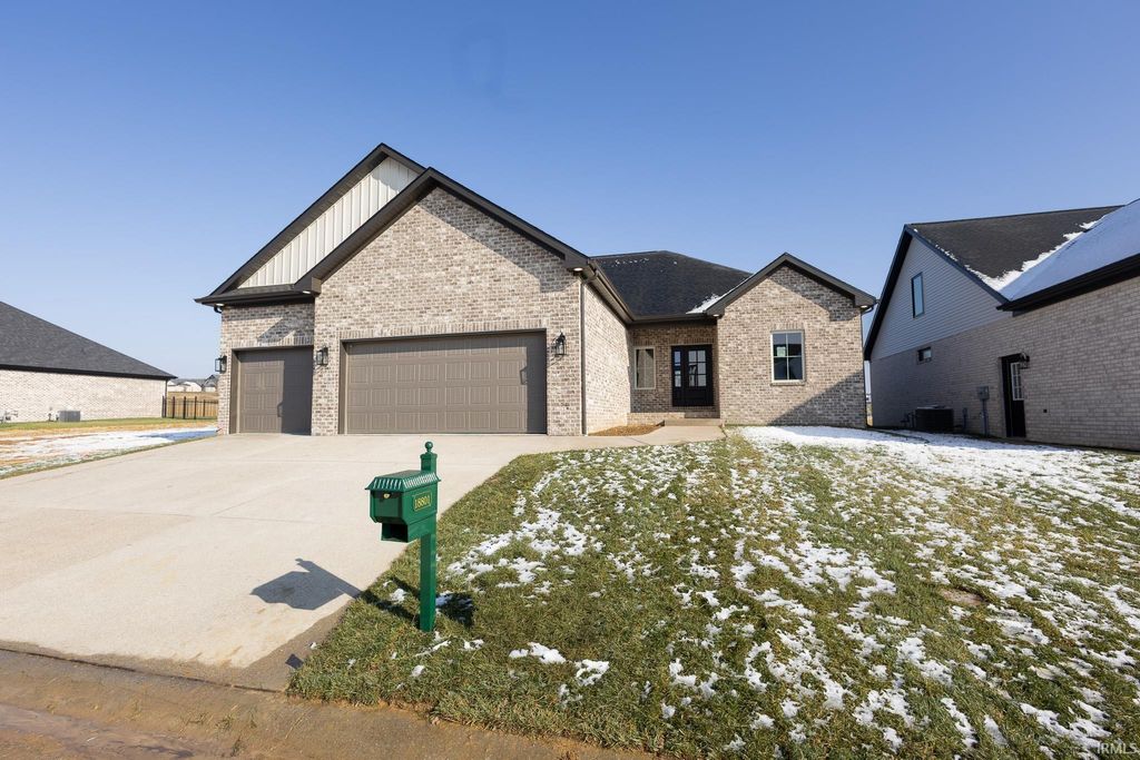 Photo of 188001 Roscommon Road, Evansville, IN 47725 (MLS # 202548895)