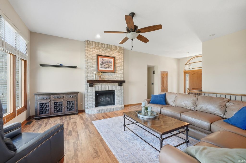 Photo of 12822 Cavendish Court, Fort Wayne, IN 46845 (MLS # 202541127)