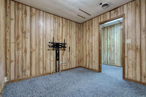 Tiny photo for 211 N Lincoln Avenue, Rockport, IN 47635 (MLS # 202635380)