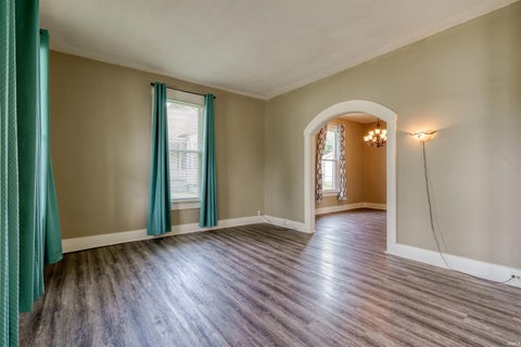 Tiny photo for 211 N Lincoln Avenue, Rockport, IN 47635 (MLS # 202635380)
