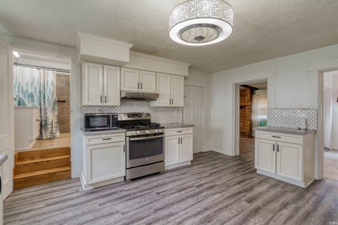 Tiny photo for 211 N Lincoln Avenue, Rockport, IN 47635 (MLS # 202635380)