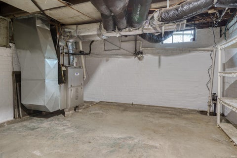 Tiny photo for 211 N Lincoln Avenue, Rockport, IN 47635 (MLS # 202635380)