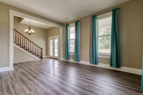 Tiny photo for 211 N Lincoln Avenue, Rockport, IN 47635 (MLS # 202635380)