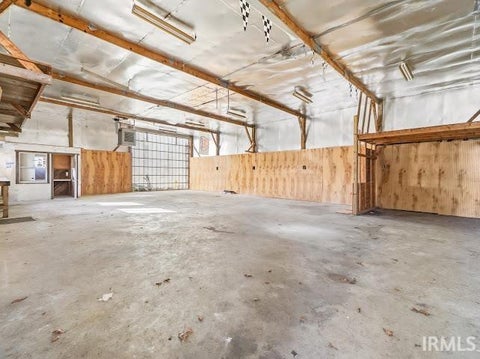 Tiny photo for 560 E 900 S, Fairmount, IN 46928 (MLS # 202643828)