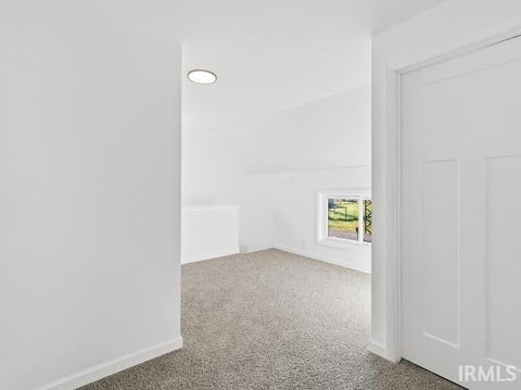Tiny photo for 560 E 900 S, Fairmount, IN 46928 (MLS # 202643828)