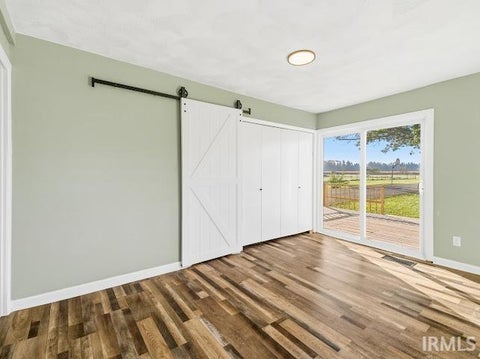 Tiny photo for 560 E 900 S, Fairmount, IN 46928 (MLS # 202643828)