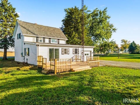 Tiny photo for 560 E 900 S, Fairmount, IN 46928 (MLS # 202643828)