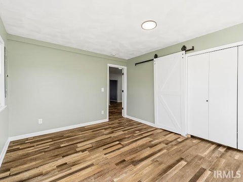 Tiny photo for 560 E 900 S, Fairmount, IN 46928 (MLS # 202643828)
