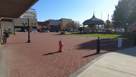 Tiny photo for 116 Constitution Plaza, Monticello, IN 47960 (MLS # 202633867)