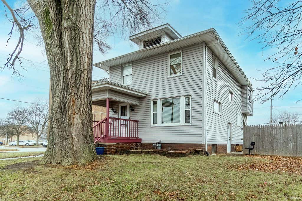 Photo of 2022 Saint Mary's Avenue, Fort Wayne, IN 46808 (MLS # 202631491)